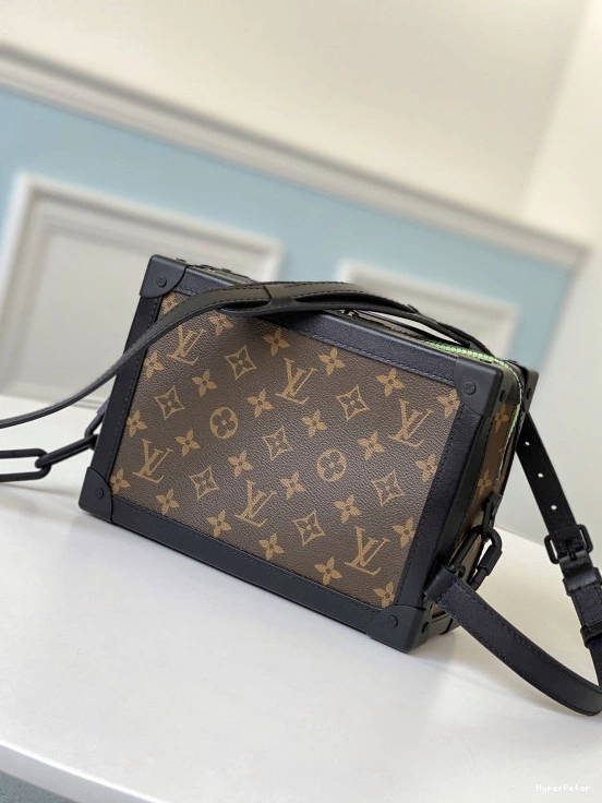 SOFT VUITTON LOUIS TRUNK 0801